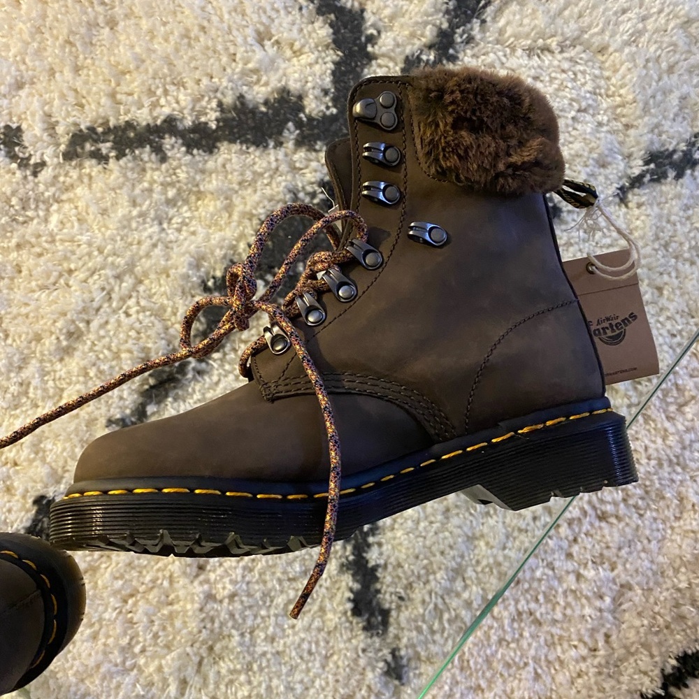 Brand new with tags! Dr. Martens 1460 Serena Collar Fur Lined Boots!
